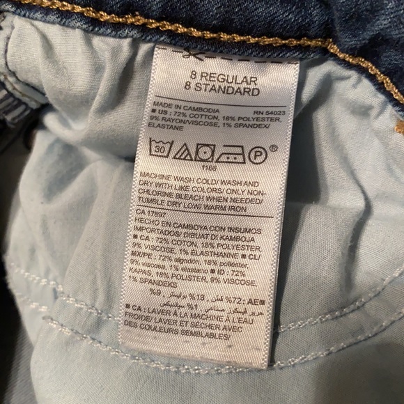 Old Navy Rockstar Skinny Jeans - Picture 5 of 5